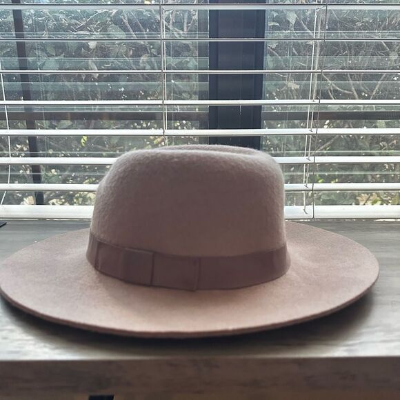 Nordstrom Accessories - Nordstrom wool fedora
